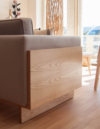 peça de mobiliário, sofá wood comfort, BORAGUI Design Studio